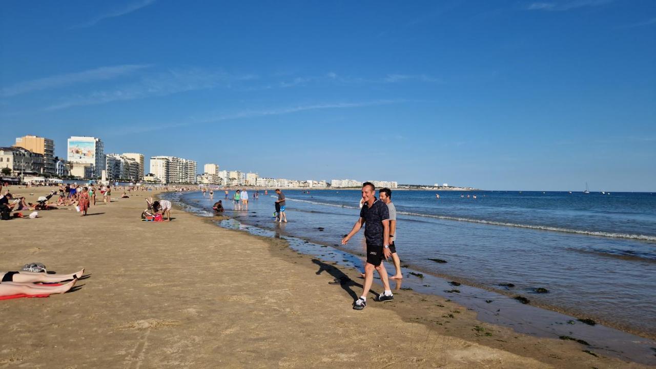 Studio Coeur Des Sables, 100M De La Plage เลส์ซาบล์-โดล็อนน์ ภายนอก รูปภาพ